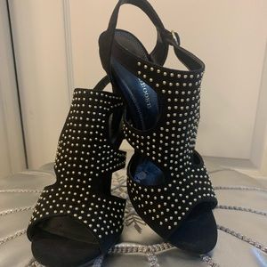 Audrey Brooke Sandals